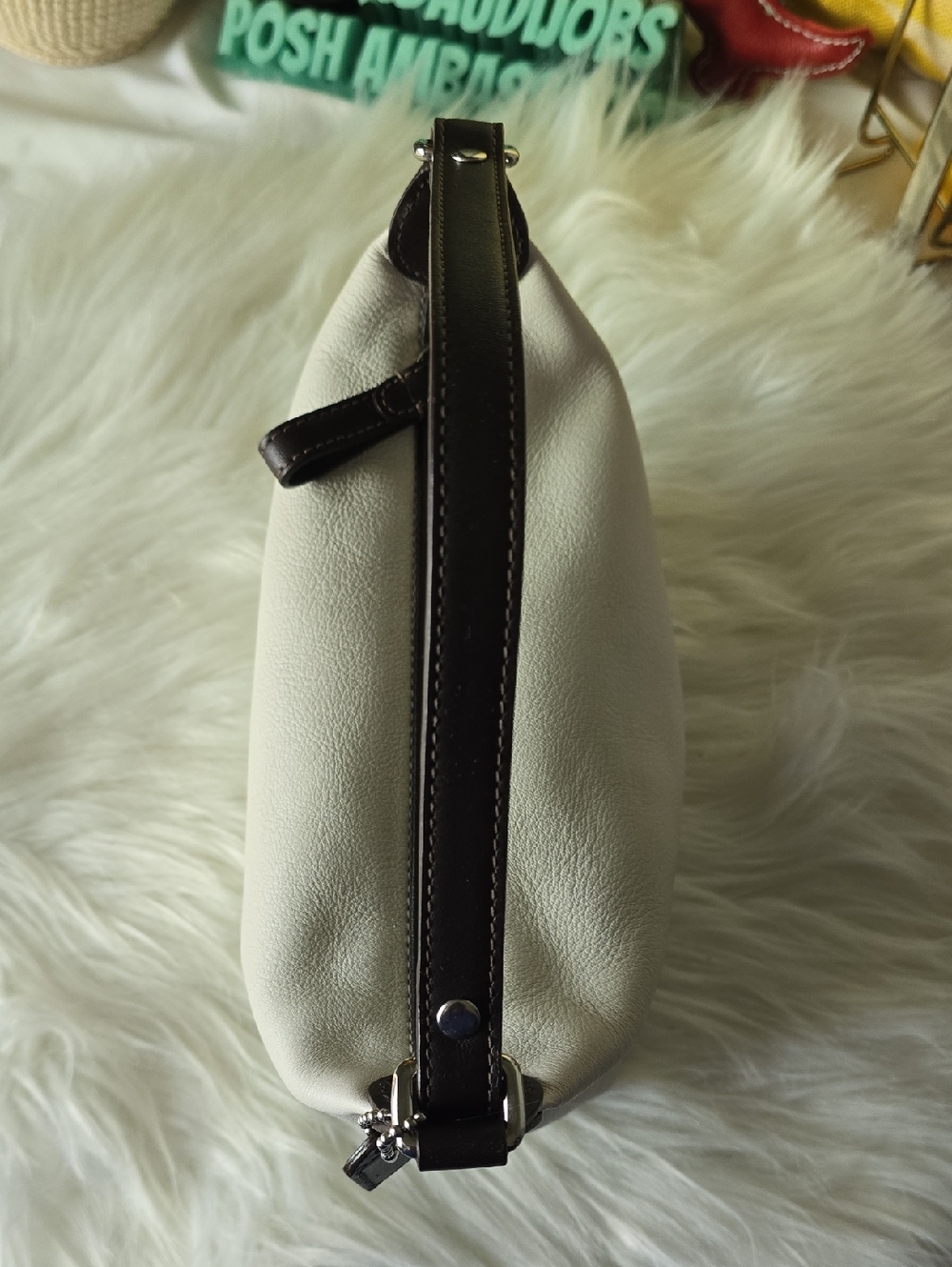 Coach EUC Mini Leather Cream Shoulder Bag With Hangtag - Picture 10 of 14